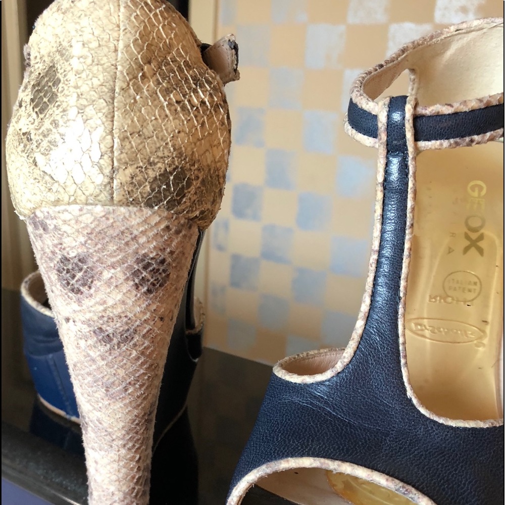 Blue funky wedge sandal